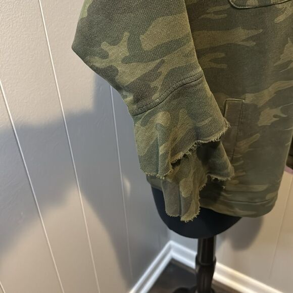 sanctuary (Anthropologie) camo hidden zip layered raw edge ruffle sleeve hoodie - Picture 4 of 9